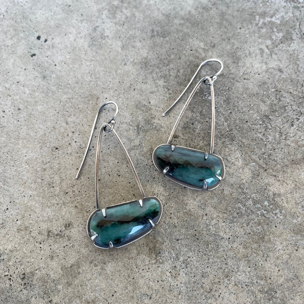 emerald arc earrings