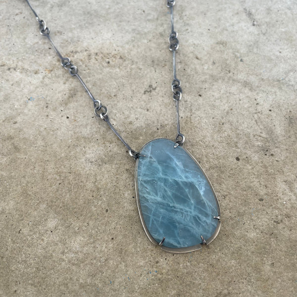 large aquamarine necklace
