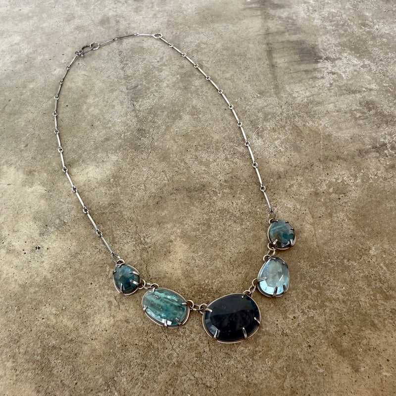 5 stone blue mix necklace