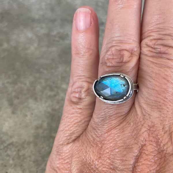 small labradorite freeform ring