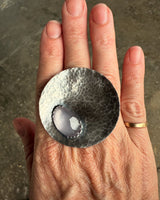 hammered disc ring with rose quartz