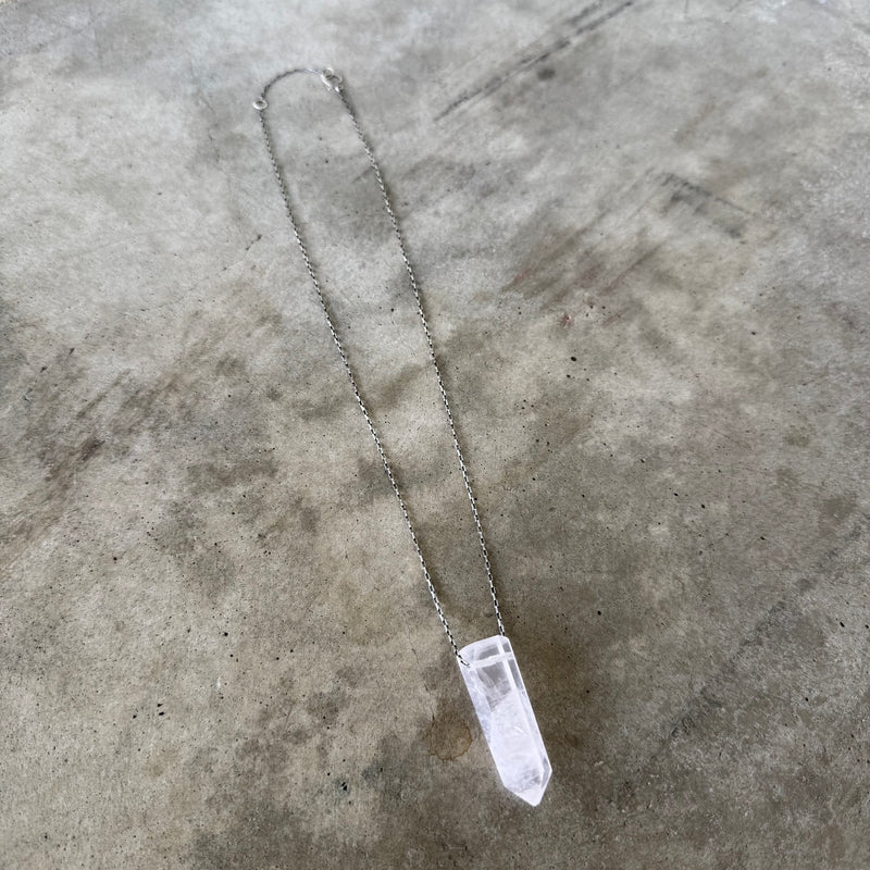 geometric rose quartz necklace