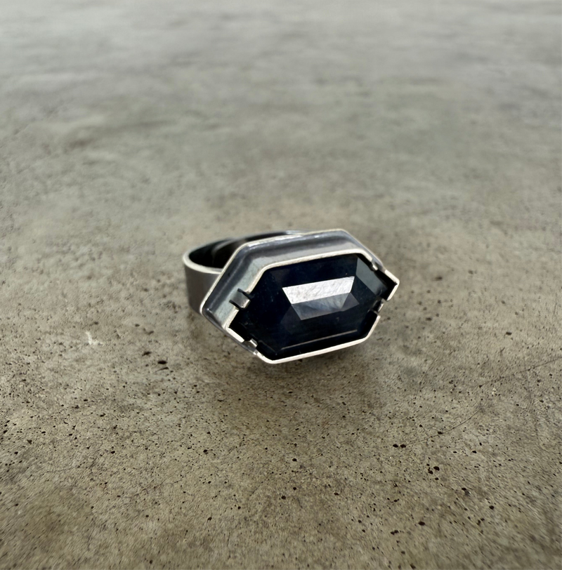 geometric sapphire ring