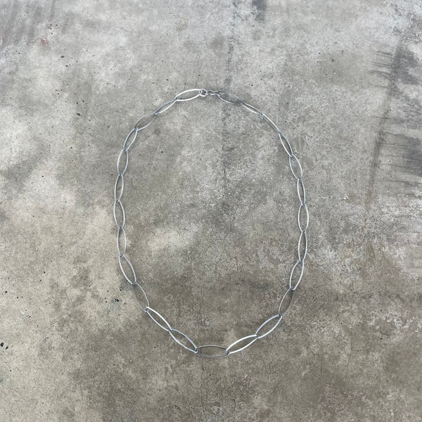 oval link chain-oxidized