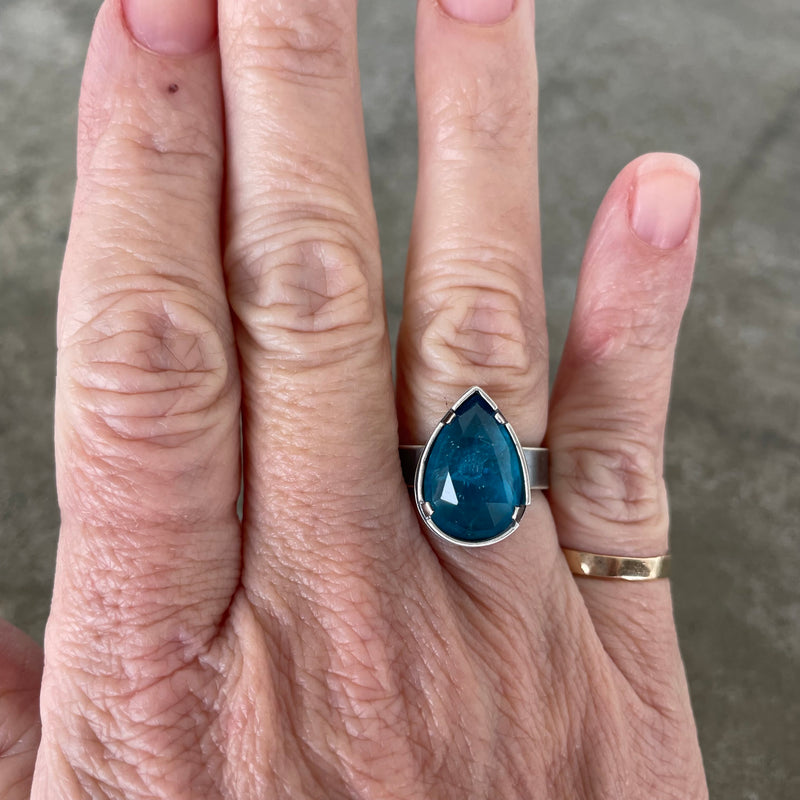 apatite doublet ring
