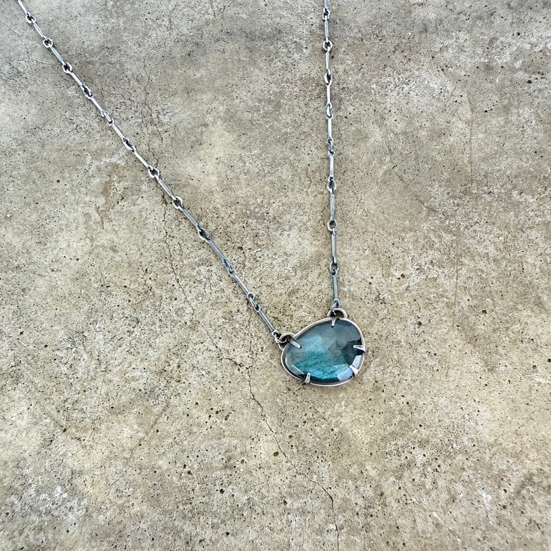 small freeform labradorite necklace