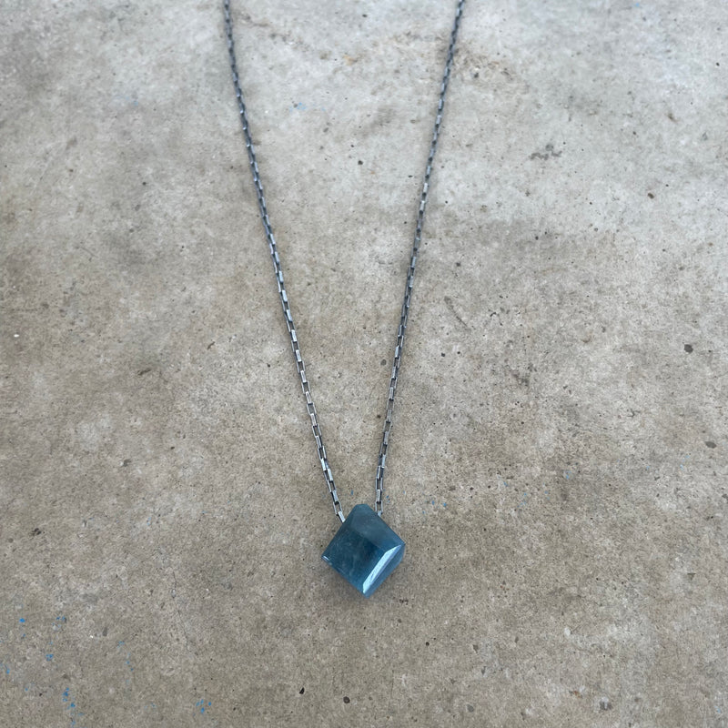 apatite geometric pendant