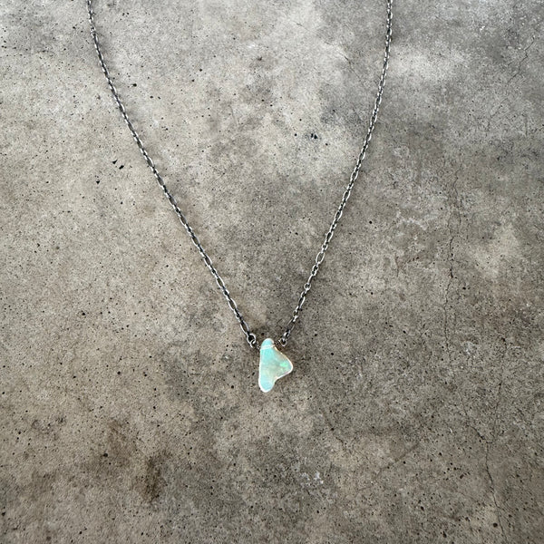 welo opal freeform necklace