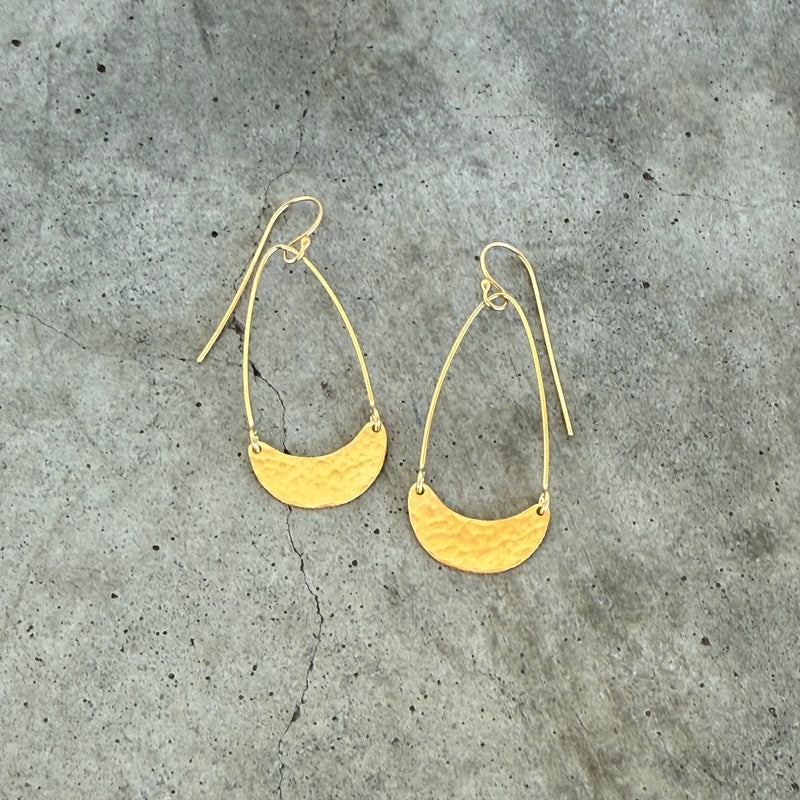 tiny single arc earrings-vermeil