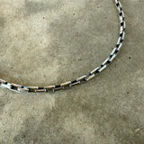 medium beveled box chain-oxidized