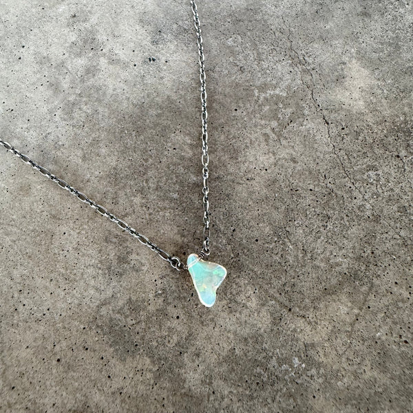 welo opal freeform necklace