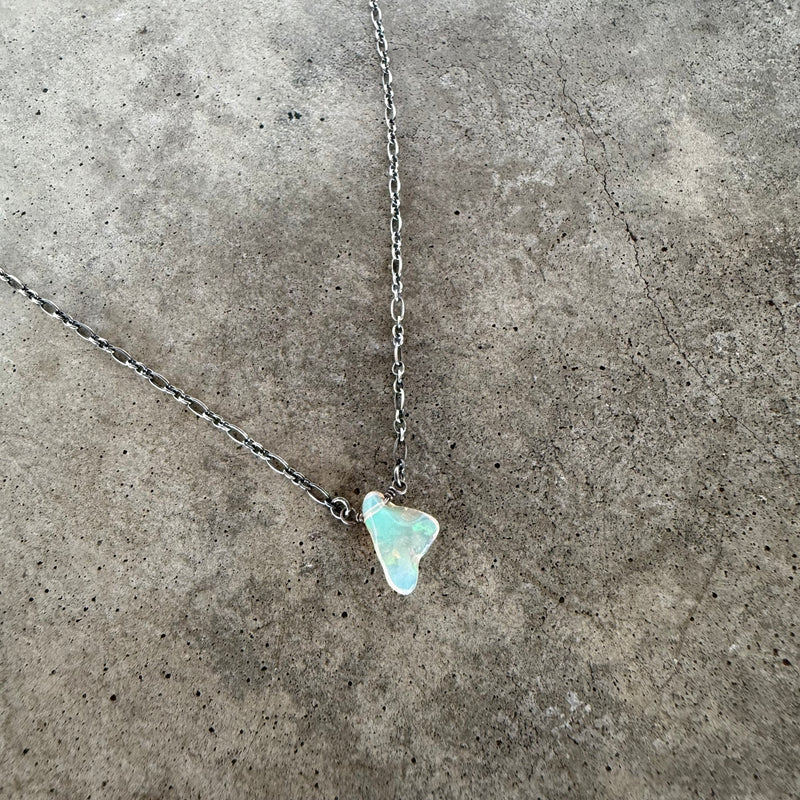 welo opal freeform necklace