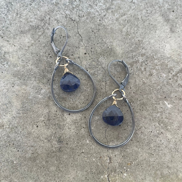 single stirrup 2 tone earrings with sapphire
