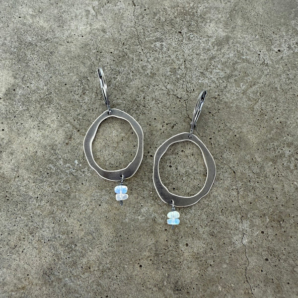 single rough cut earring with opal