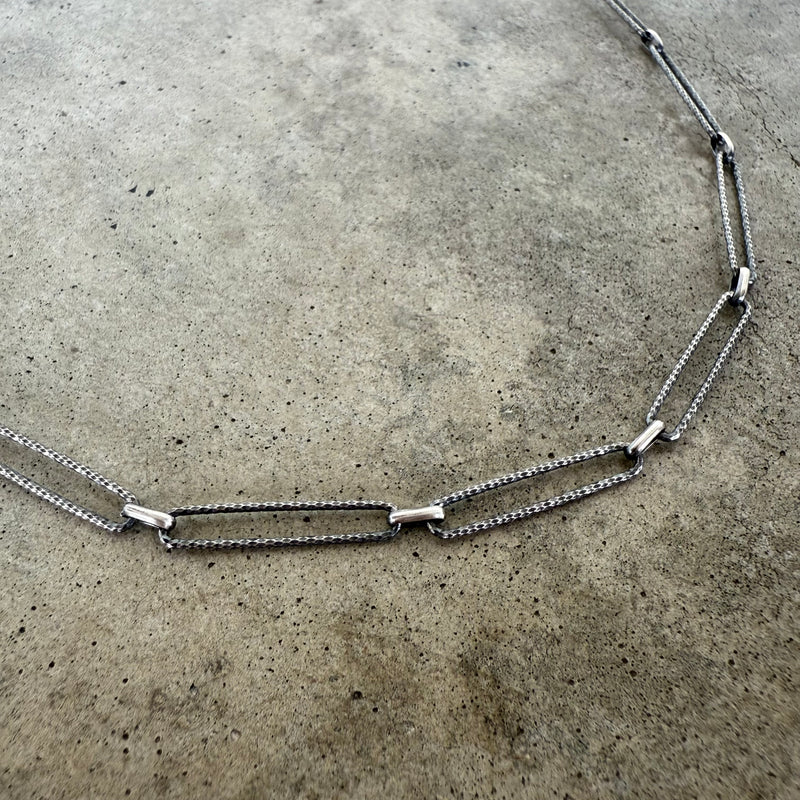 long short textured chain