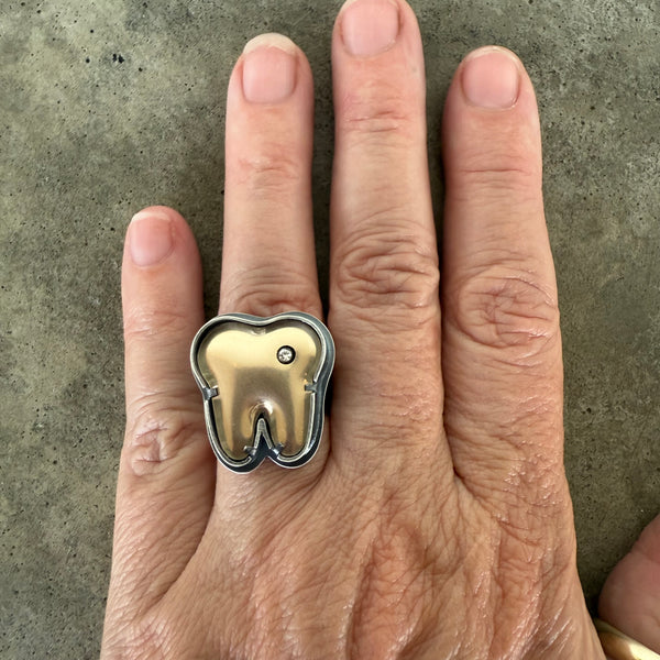 gold tooth ring