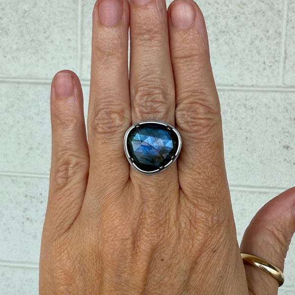labradorite freeform ring