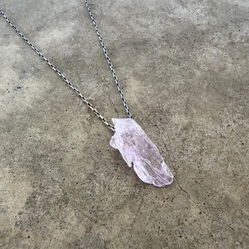 kunzite magic necklace