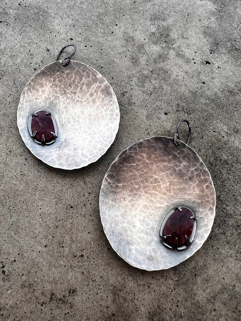 Medium Hammered Oval Earrings with Faceted Ruby